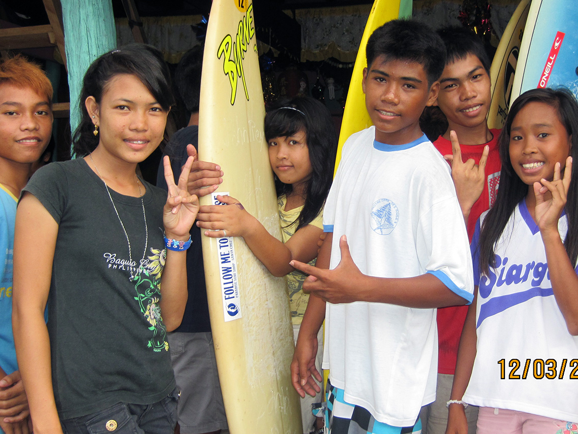 Lynn Bryant - Balikbayod 'Returning Wave'